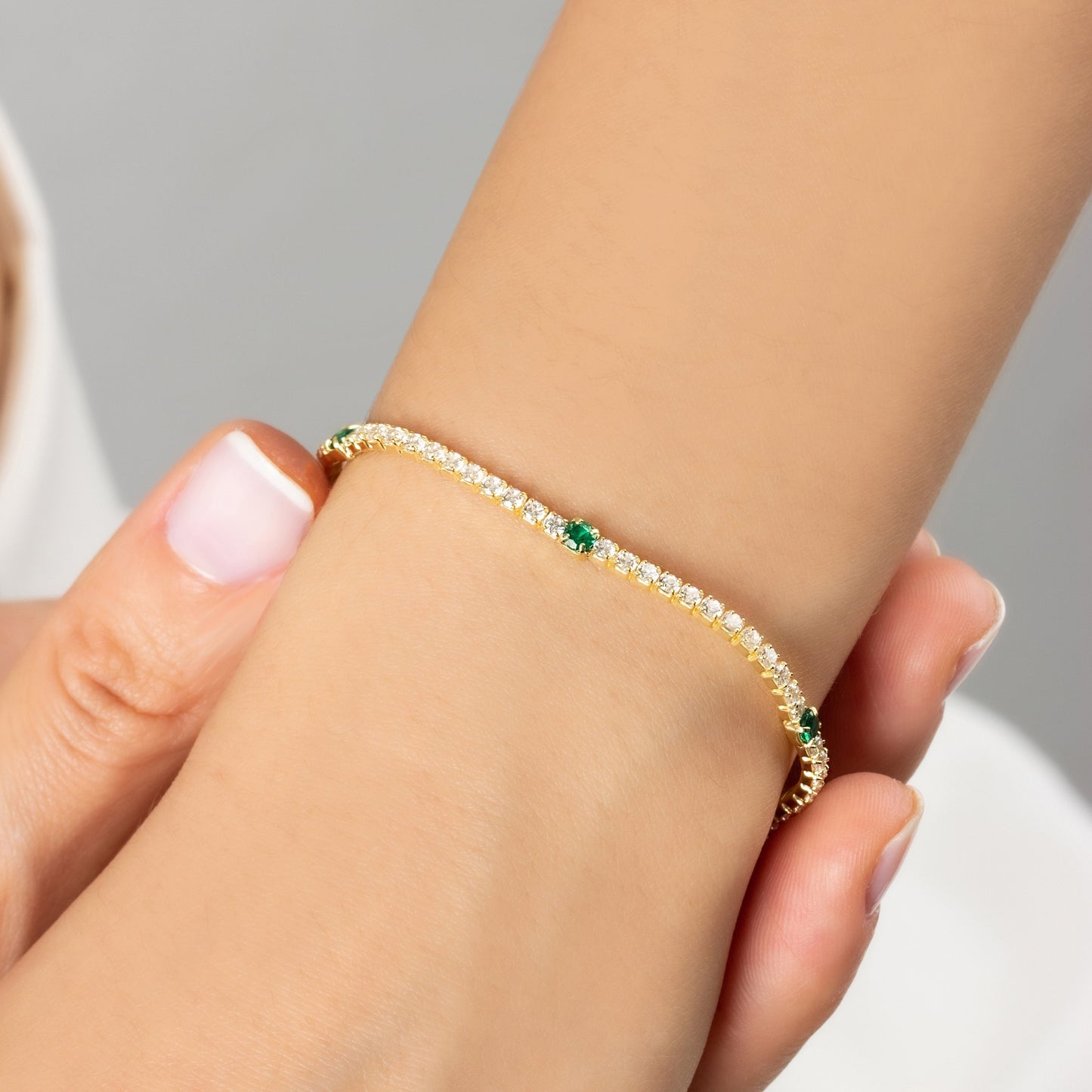 Minimalist Emerald Tennis Bracelet