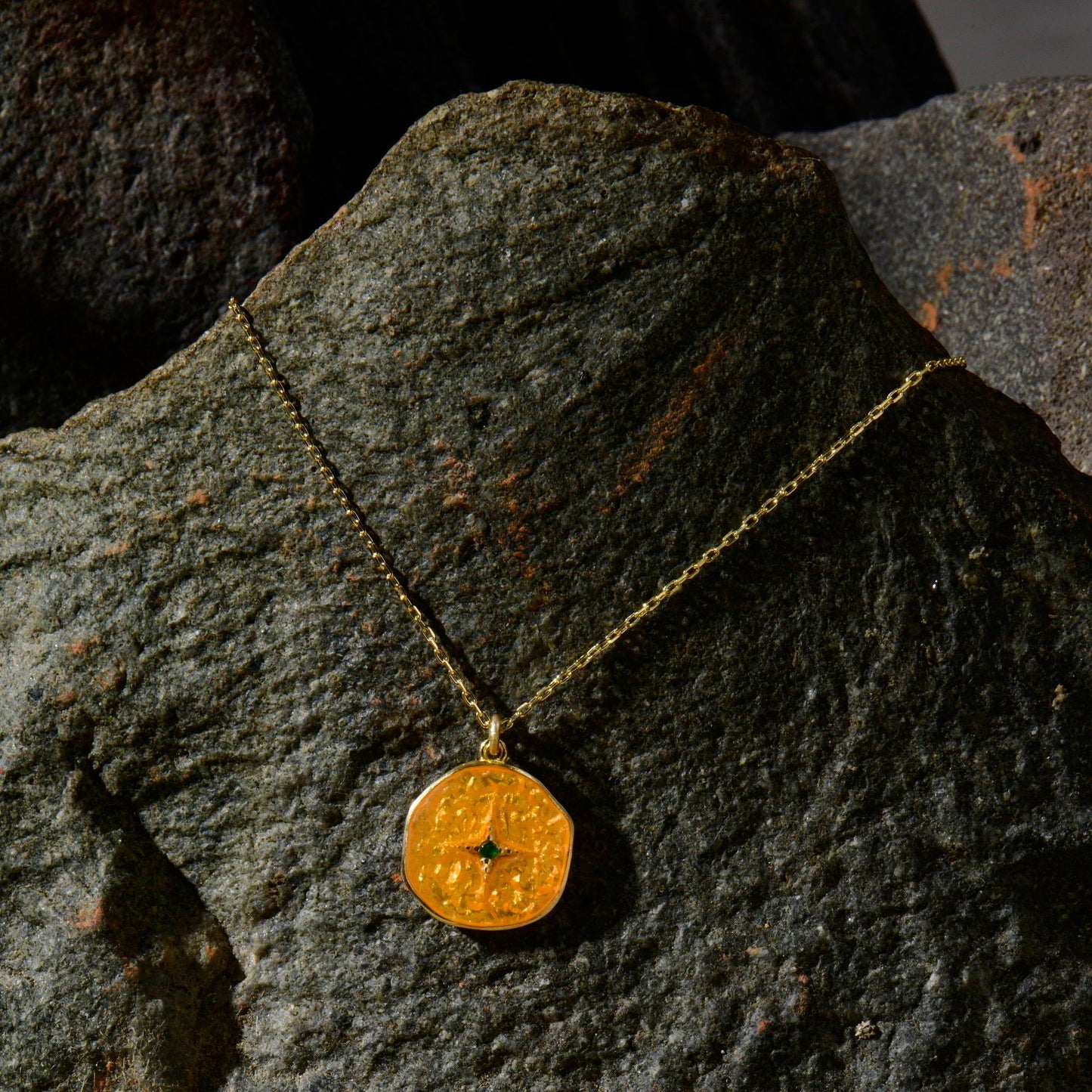 Emerald Star Round Medallion Necklace