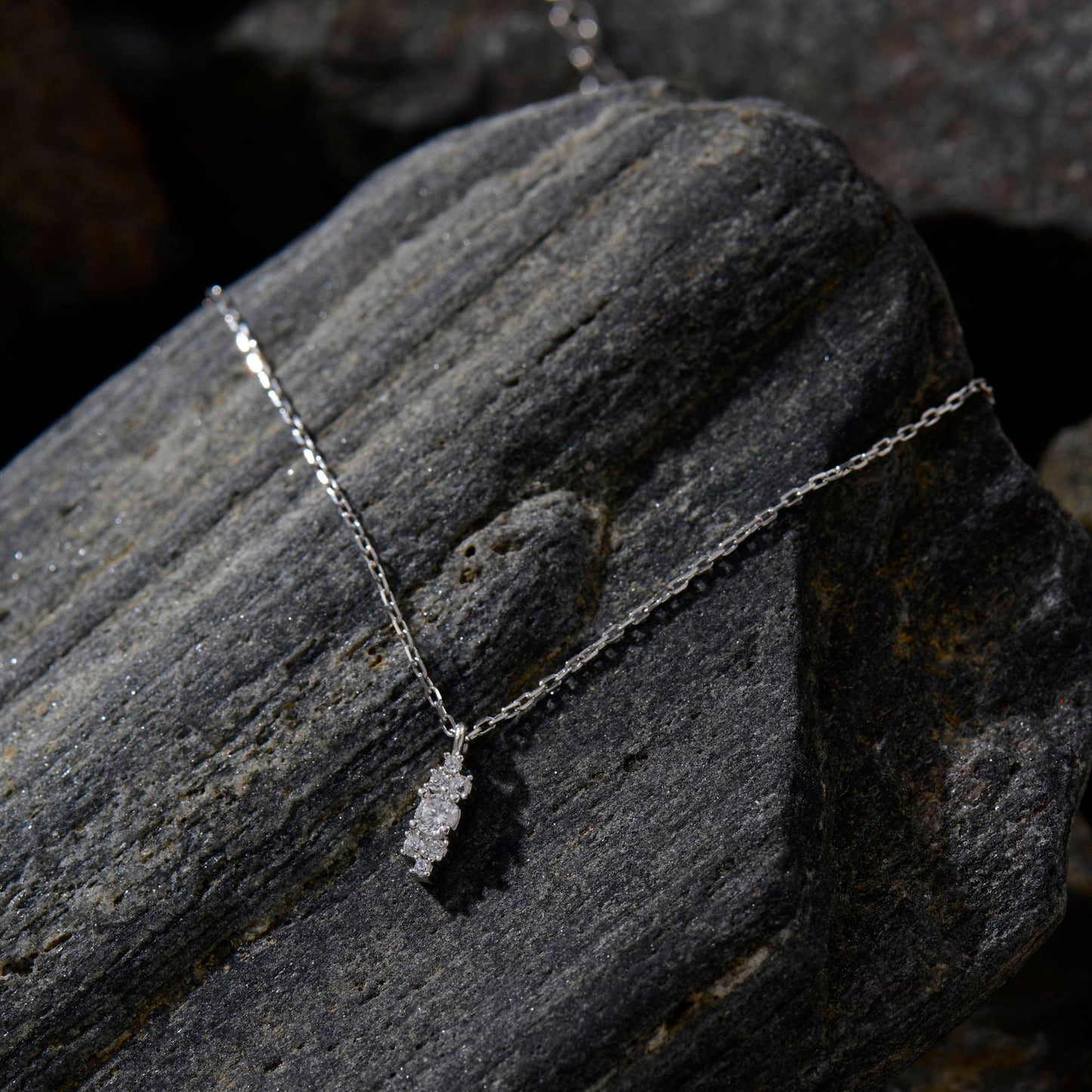 Mini Diamonds Necklace