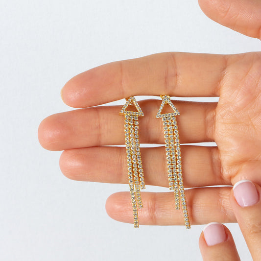Dangling Diamond Chain Earrings